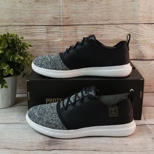 Under Armor, Woman’s Size 8, Charged 24/7, Size 8